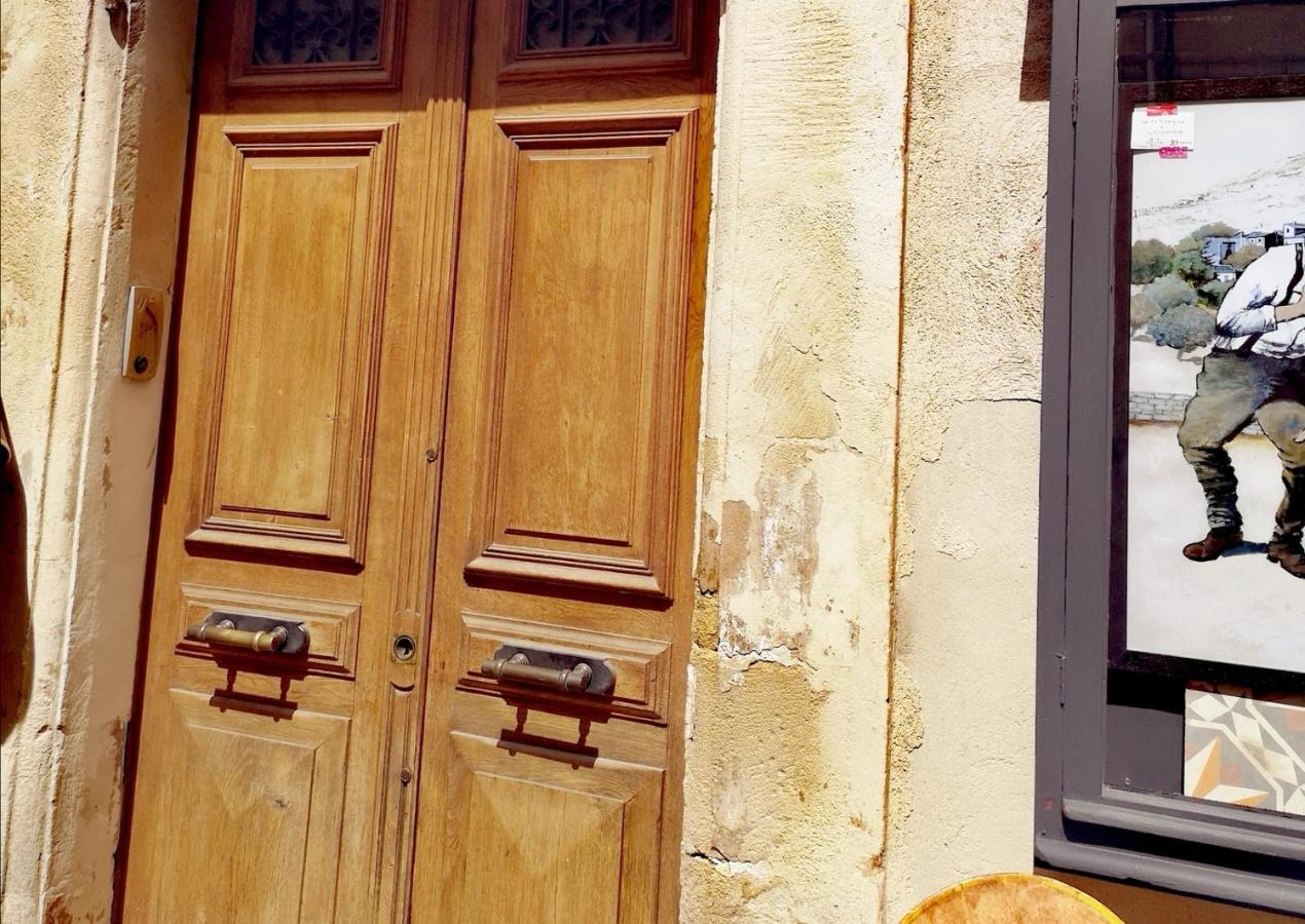 Ancienne Maison De Maitres Lourmarin Eksteriør bilde